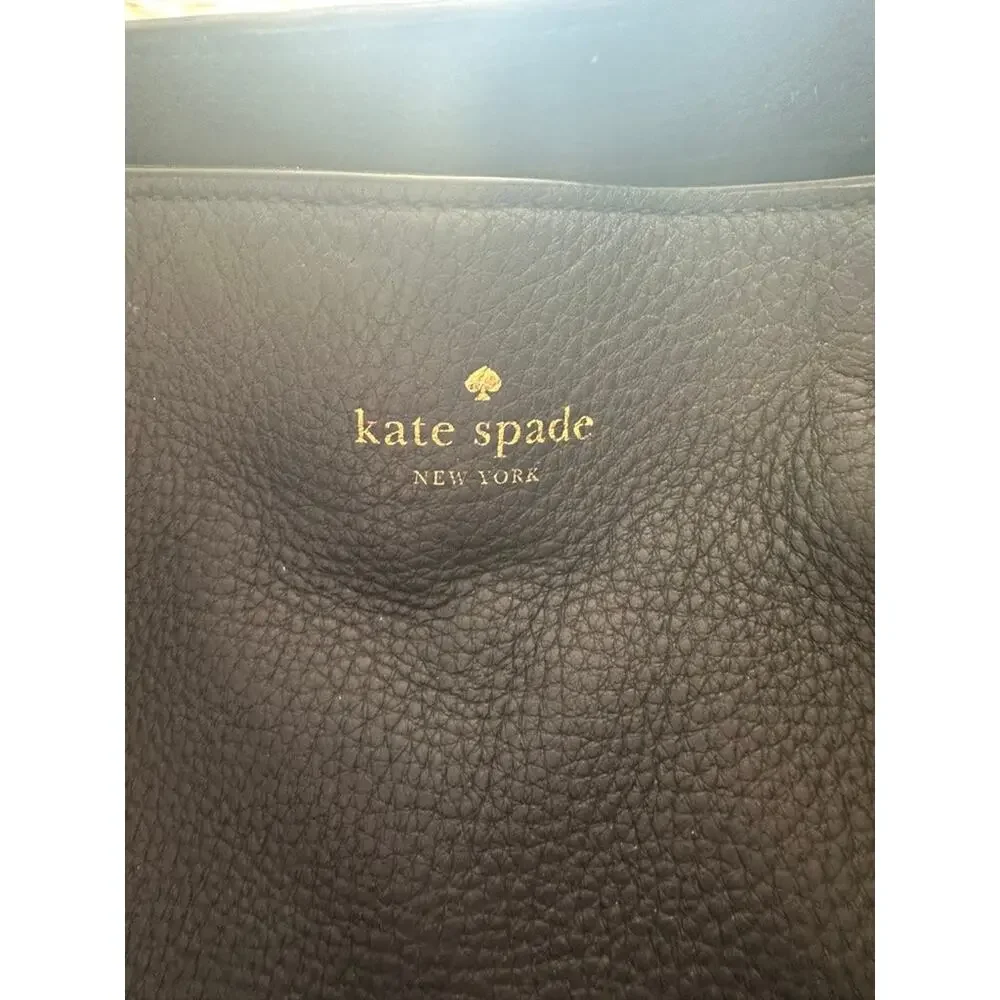Kate Spade Cobble Hill Leslie Large Leather Purse Tote Navy Blue Gold Hardware